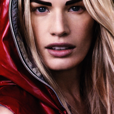 make-up-hair-stylist-women