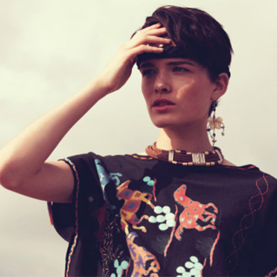 make-up-hair-stylist-women