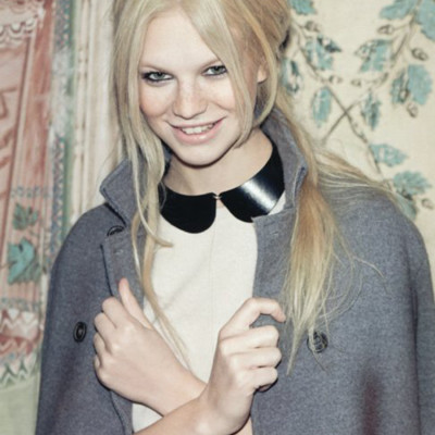 make-up-hair-stylist-women