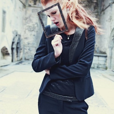 make-up-hair-stylist-women
