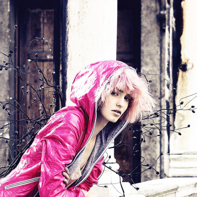 make-up-hair-stylist-women